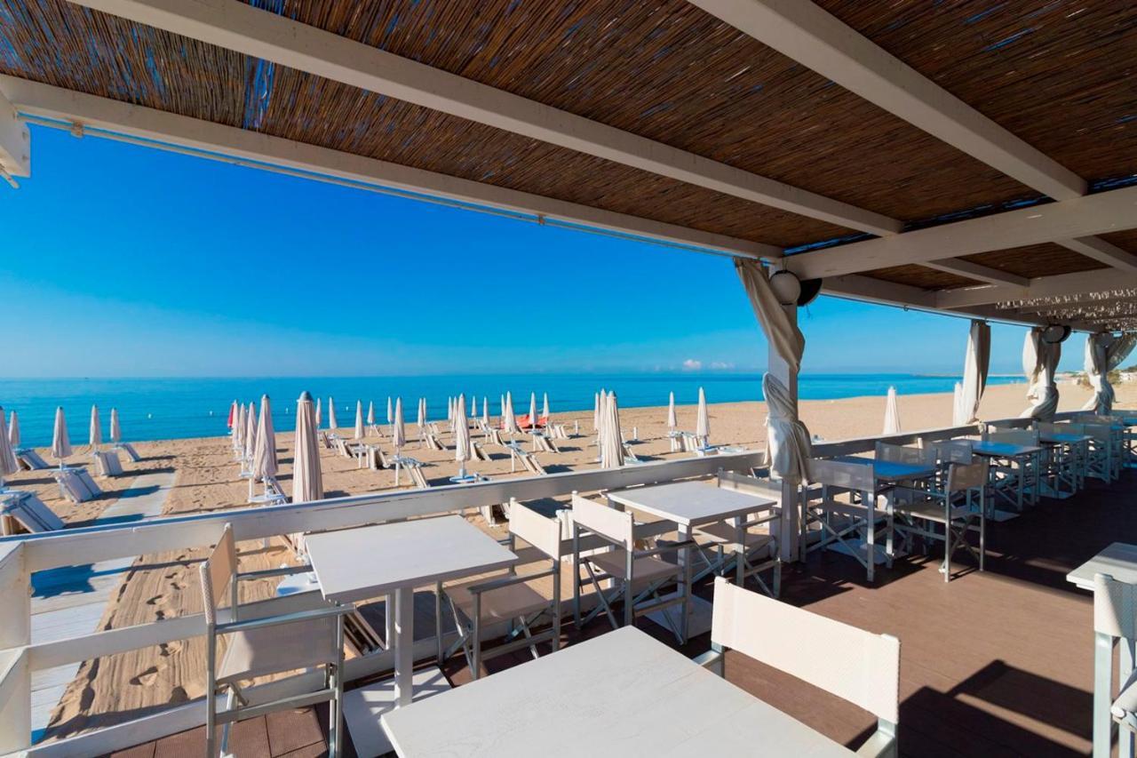 Hotel Club Ravezzo Лидо-Марини Экстерьер фото