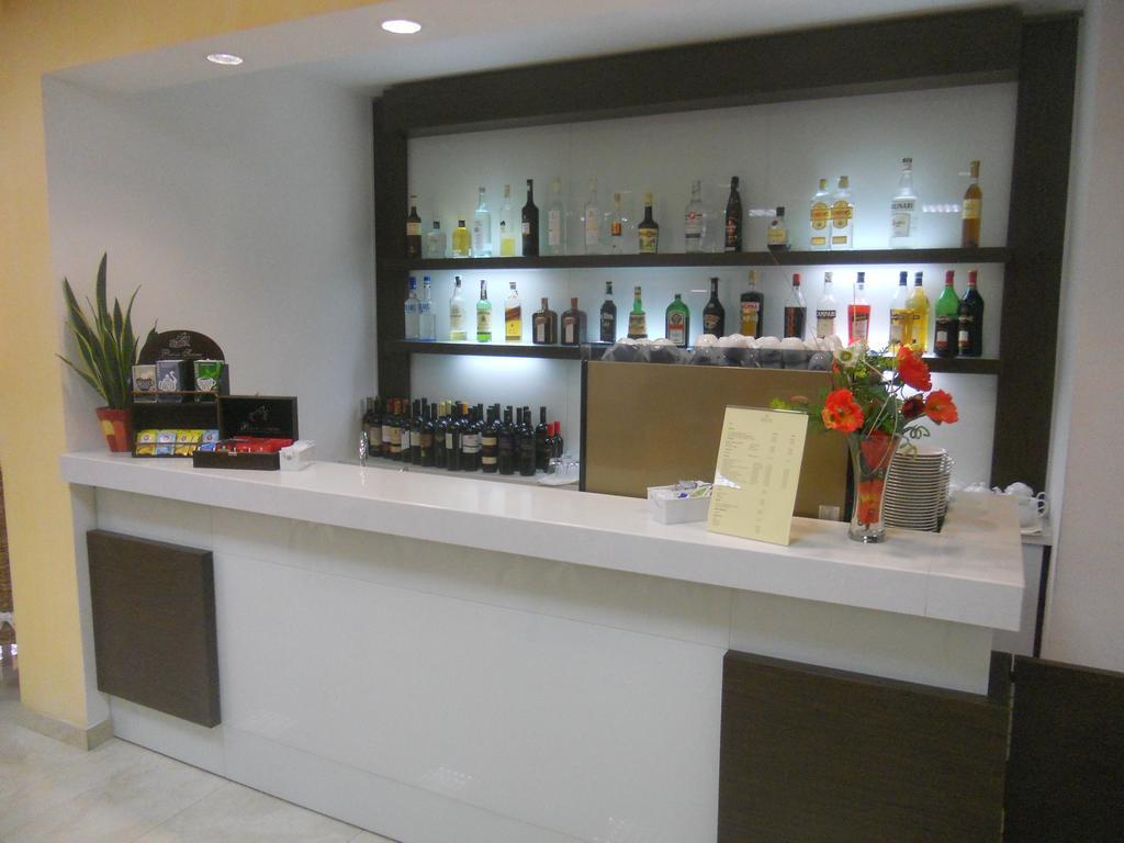 Hotel Club Ravezzo Лидо-Марини Экстерьер фото